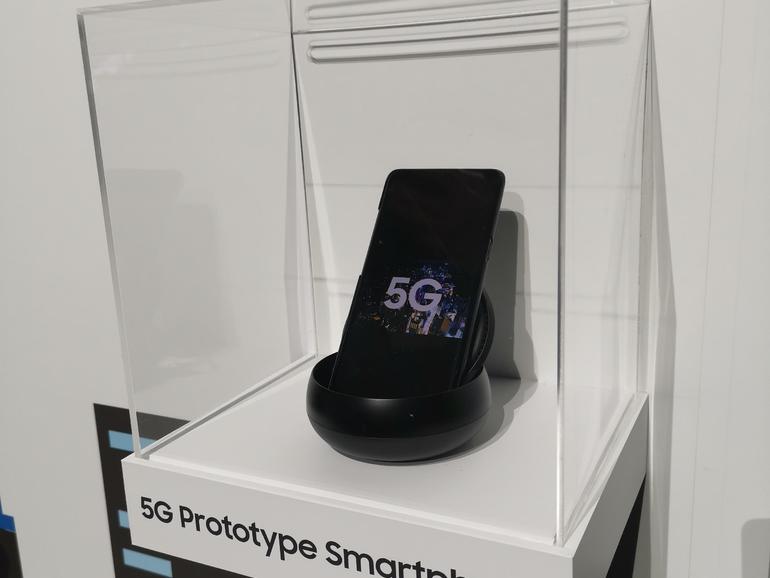 CES 2019: первый взгляд на смартфон Samsung 5G