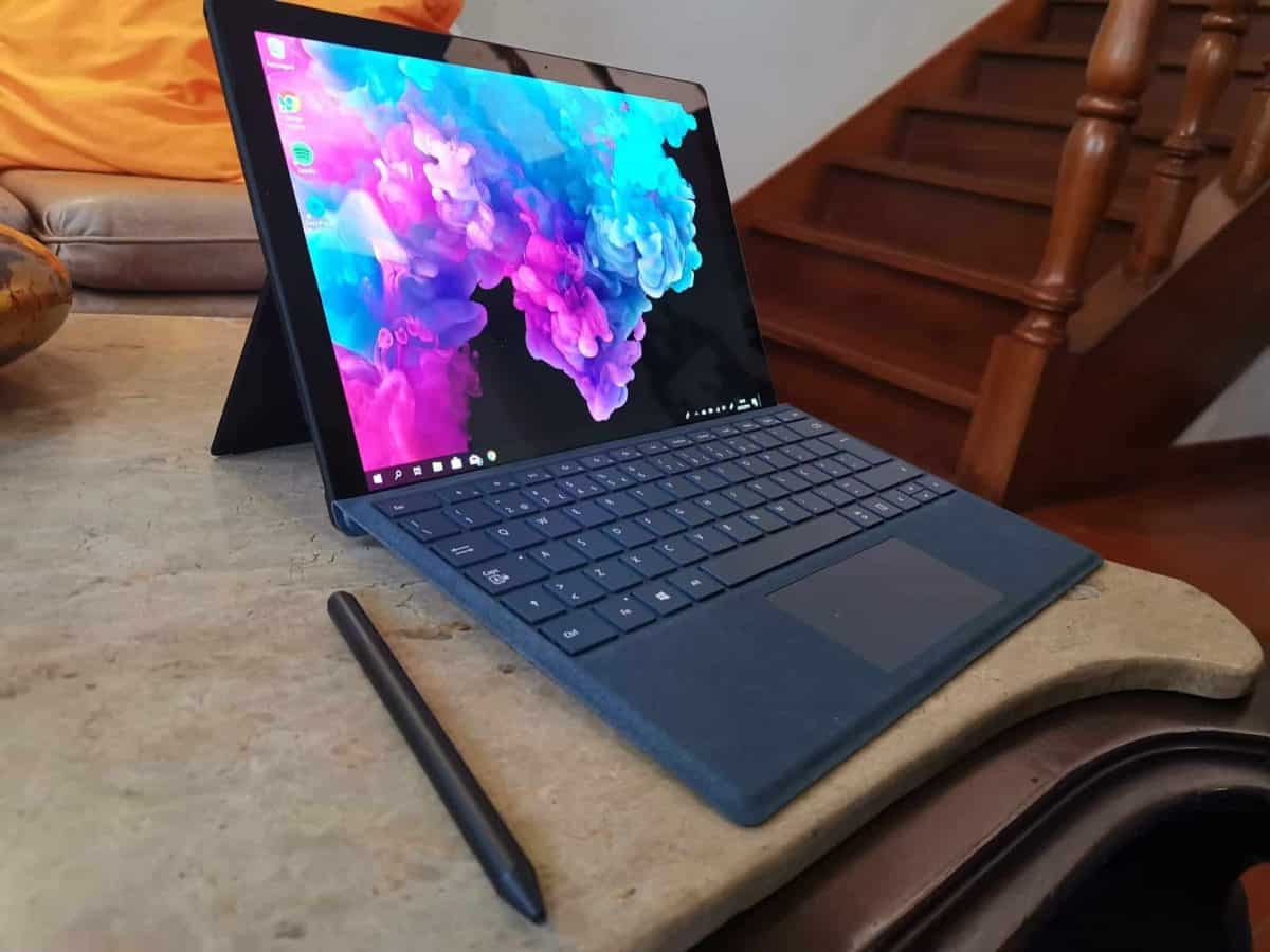 Surface Pro 6 "ширина =" 1200 "высота =" 900