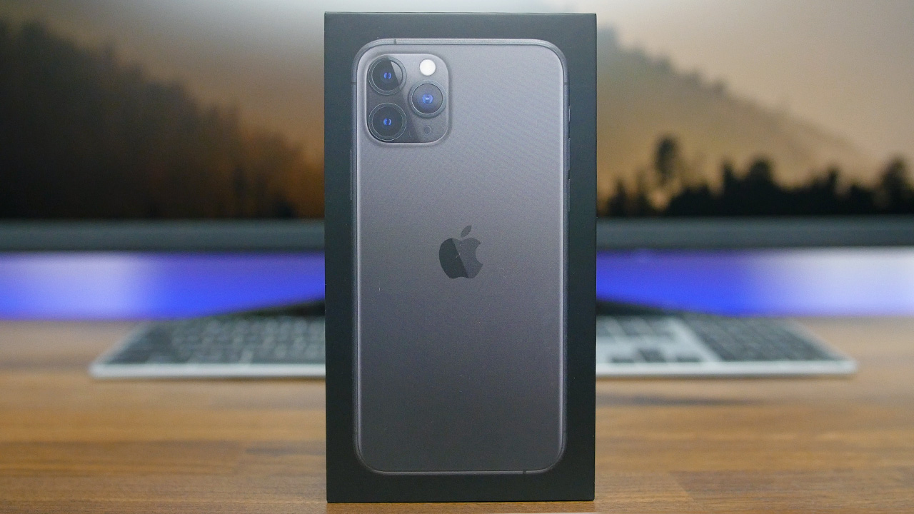 Apple iPhone 11 Pro распаковка и первый взгляд