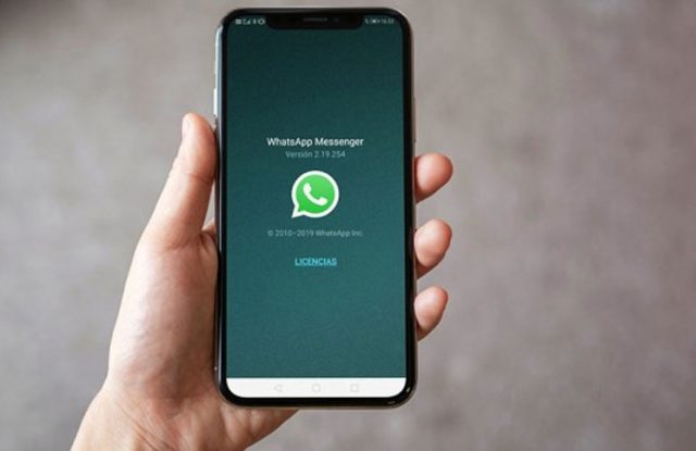 WhatsApp позволяет восстановить удаленные фотографии по ошибке.
