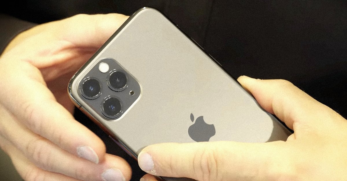 iPhone 11 Pro проигрывает по сравнению с предшественником: AppleСотовый телефон замедляется