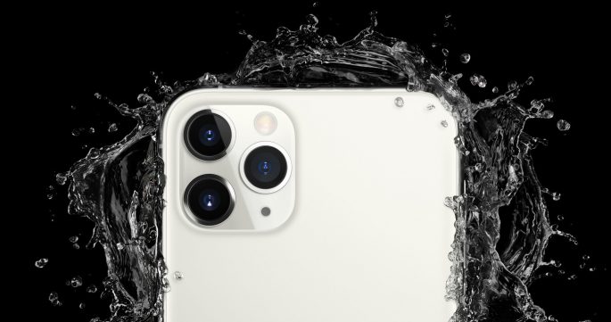 iPhone 11 Pro предлагает тройную камеру с OIS и широким углом обзора