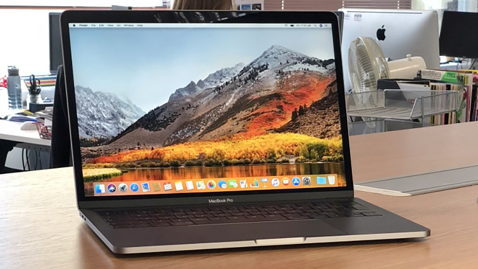 AppleModel 16-дюймовый MacBook Pro может появиться вскоре после сентября