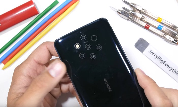 Nokia 9 PureView подвергается пыткам проверено (видео)