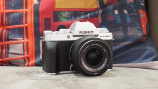 Практический обзор Fujifilm X-T200