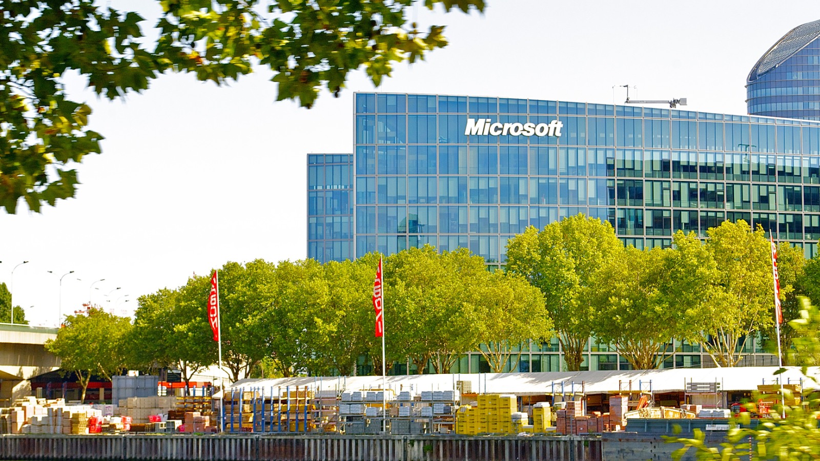 Microsoft And Oyo Partnership