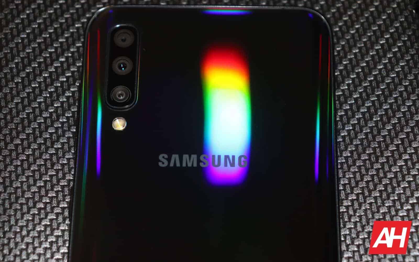 Samsung Galaxy Владельцы A70 могут пока не захотеть устанавливать Android 10