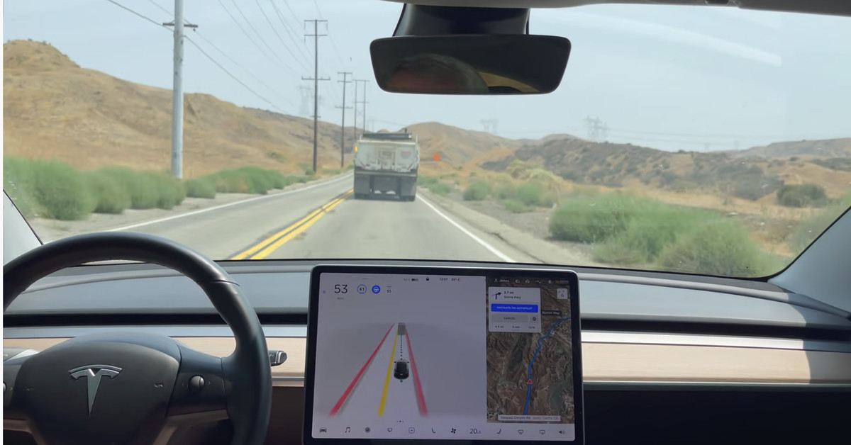 Tesla планирует более широкий выпуск своего спорного программного обеспечения Full Self-Driving