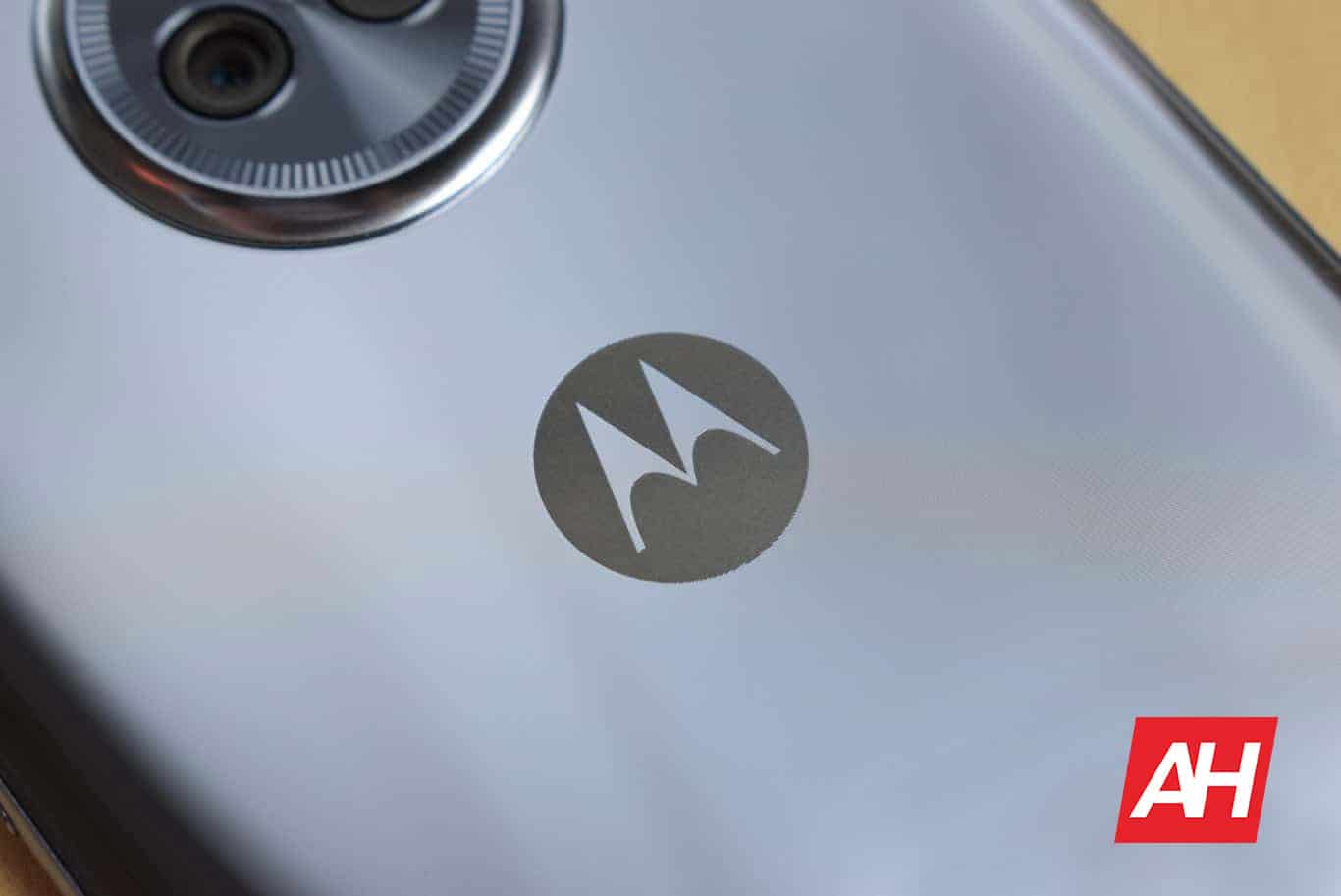 Компания Carrier опережает время раскрывает секреты Motorola Moto G9 Plus