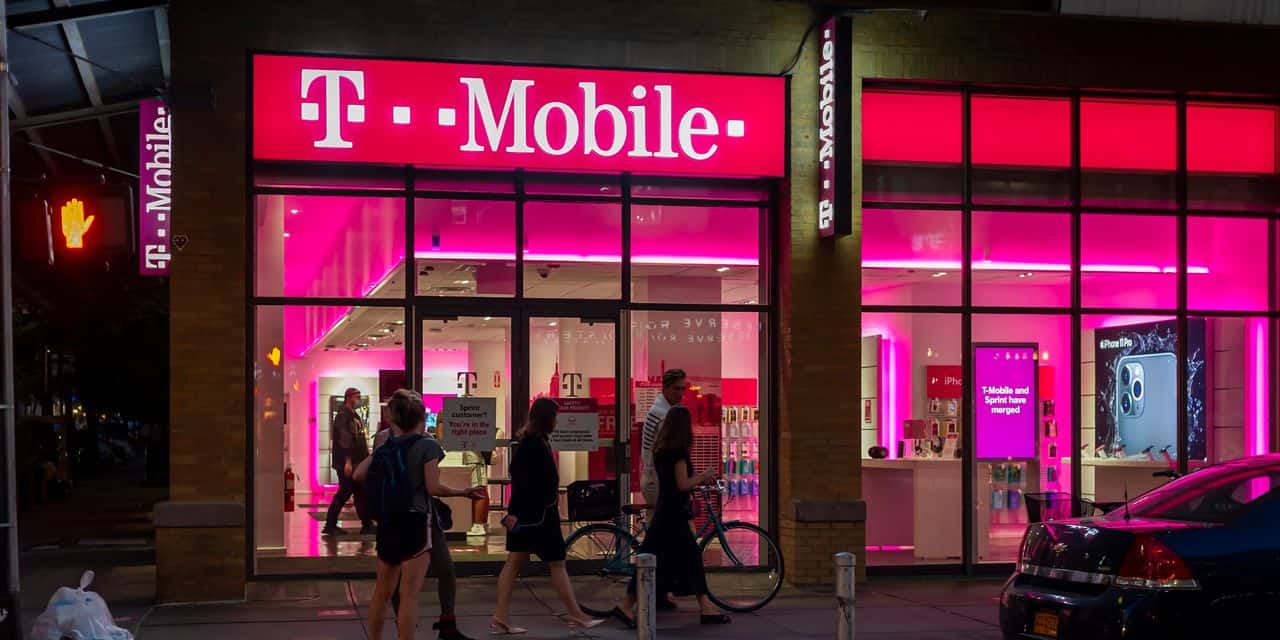 Нарушение данных T-Mobile: что мы знаем и как защитить себя