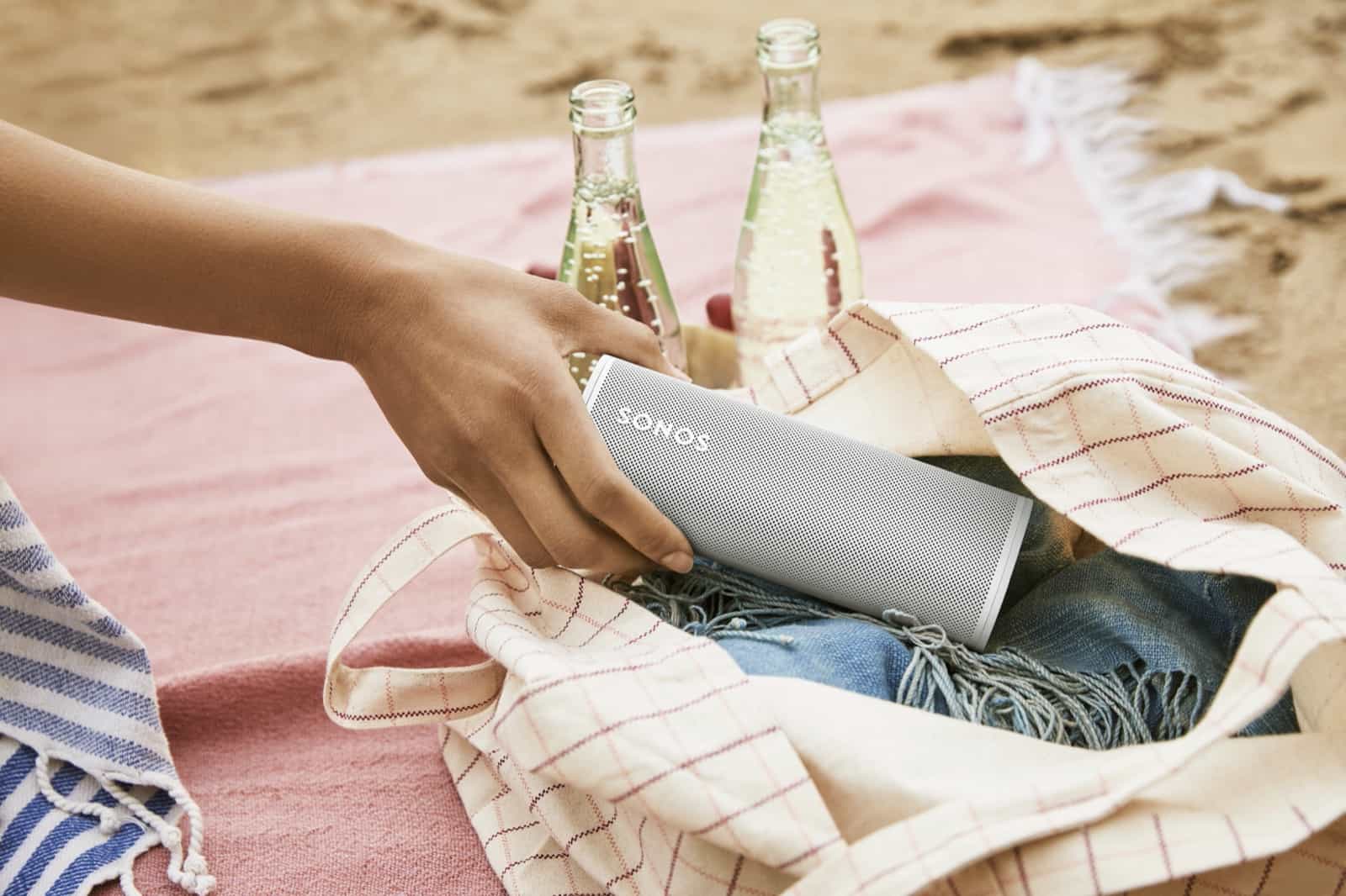 Ультрапортативный Sonos Roam официально появится в продаже в следующем месяце