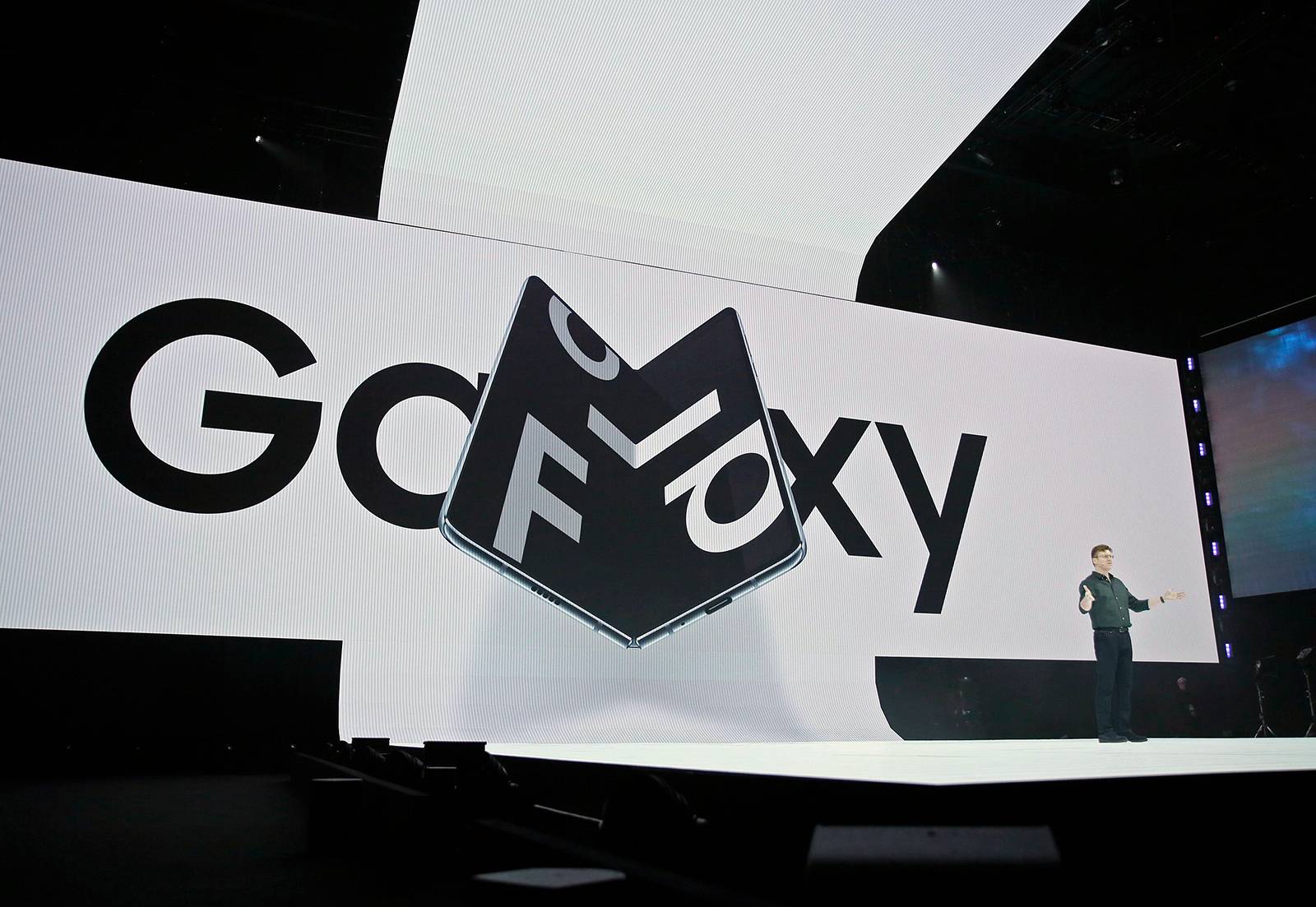 Утечка Samsung Galaxy Fold  2 дизайн выглядит невероятно в этом видео