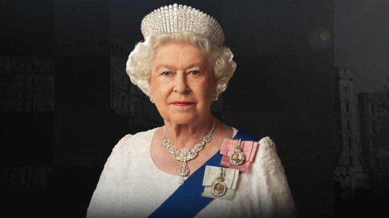 королева Англии II.  Элизабет умерла