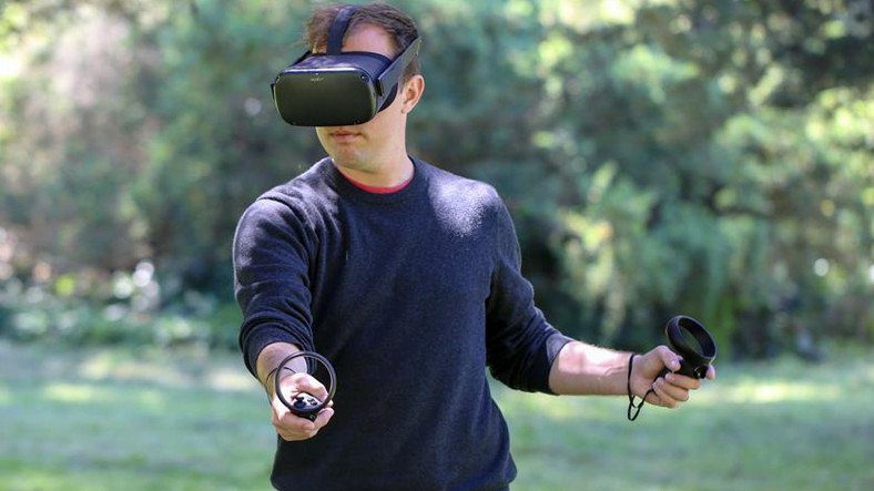 Для VR-оборудования Oculus Facebook Требуется учетная запись