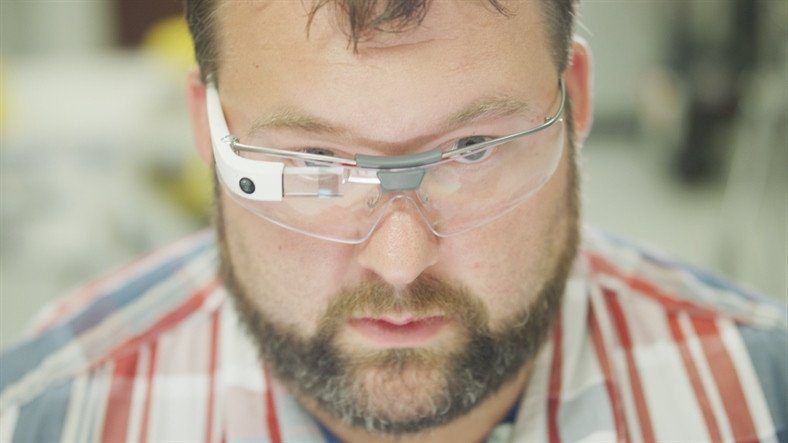 Проект Google Glass вернется на повестку дня