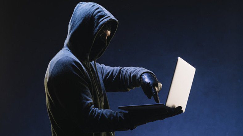 14-летний хакер уничтожил тысячи устройств