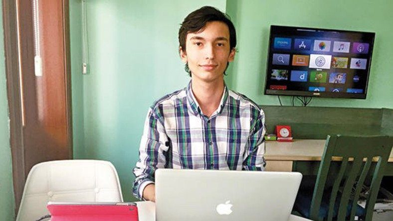 Ученик турецкой средней школы, AppleОбнаружена уязвимость