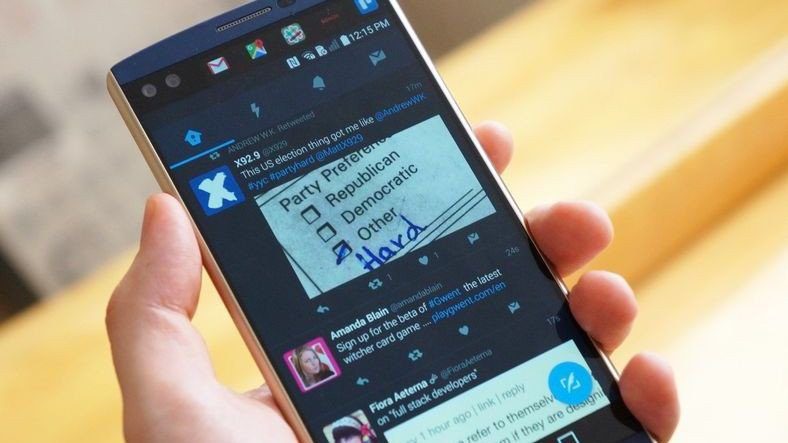 TwitterПробует хронологию приоритета новостей на Android