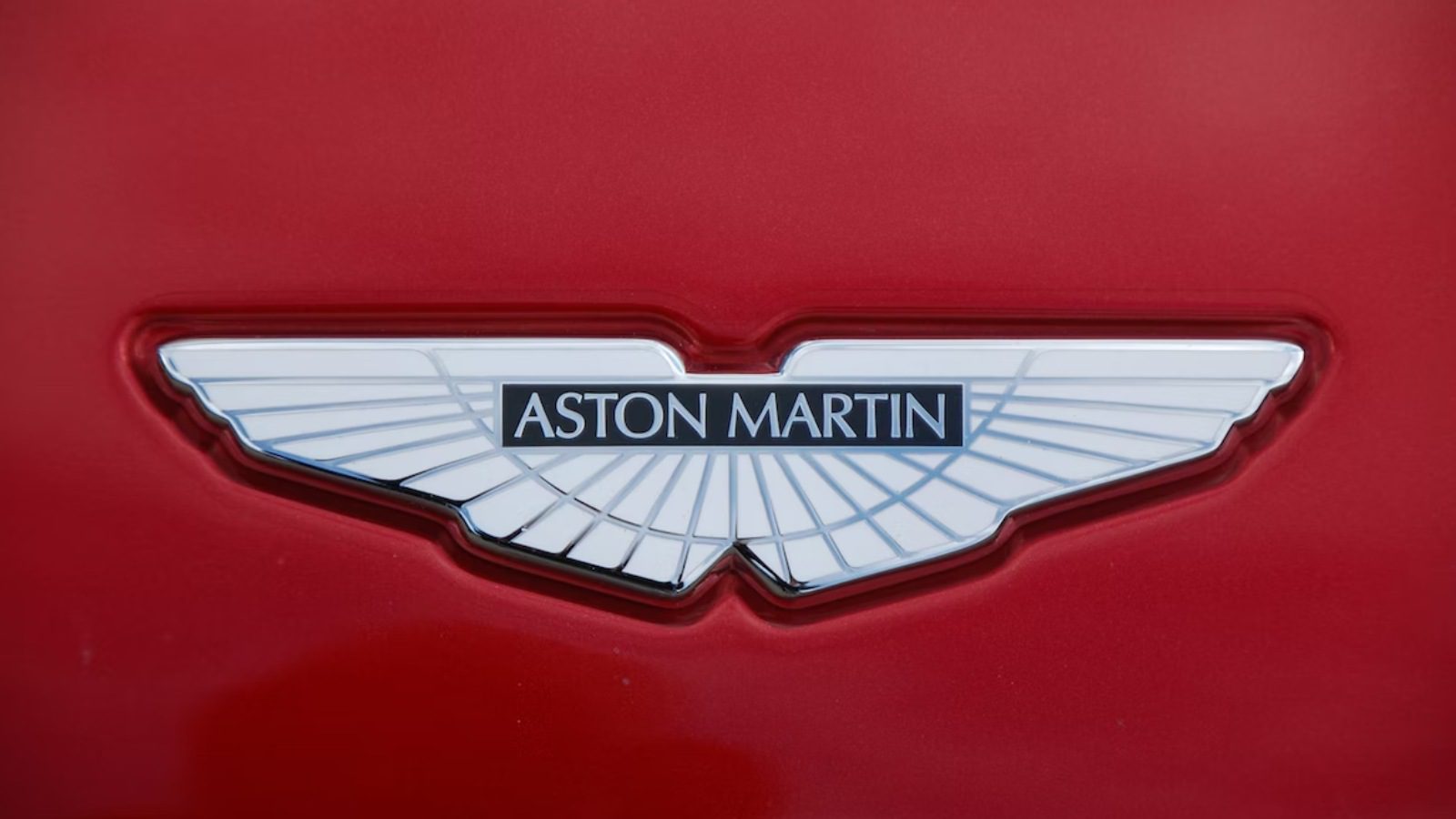 Geely приобретает 7,60% акций британского бренда ультра-люкса Aston Martin