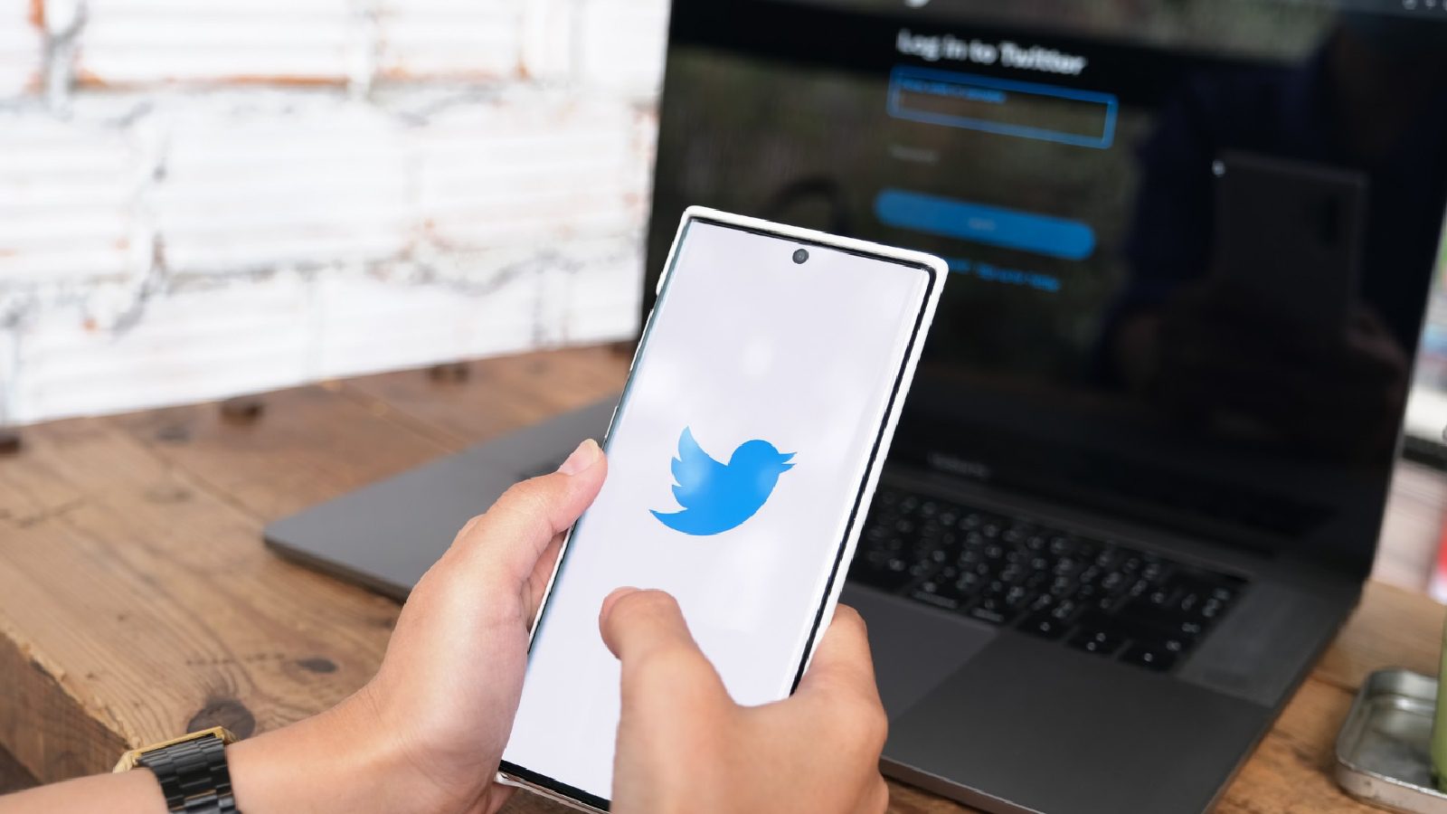 Twitter Планирует внедрить новый дизайн значка «Проверено» для проверенных учетных записей.