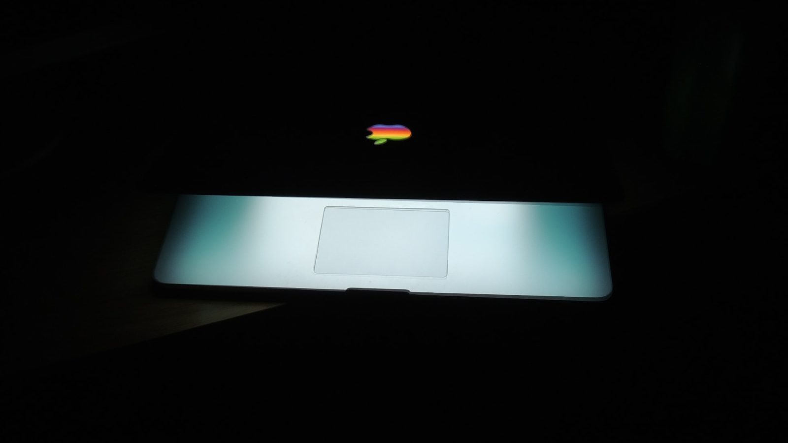 Новый рассвет! Apple Выиграл новый патент на клавиатуру без ключа