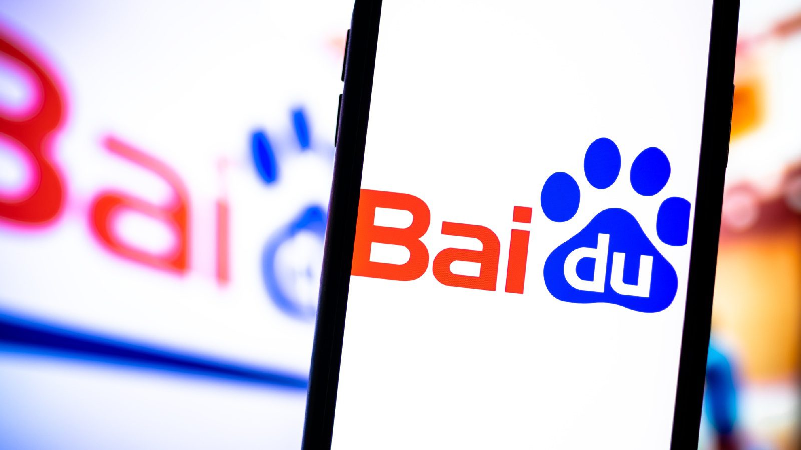 Baidu объявляет о назначении Ло Жуна новым финансовым директором