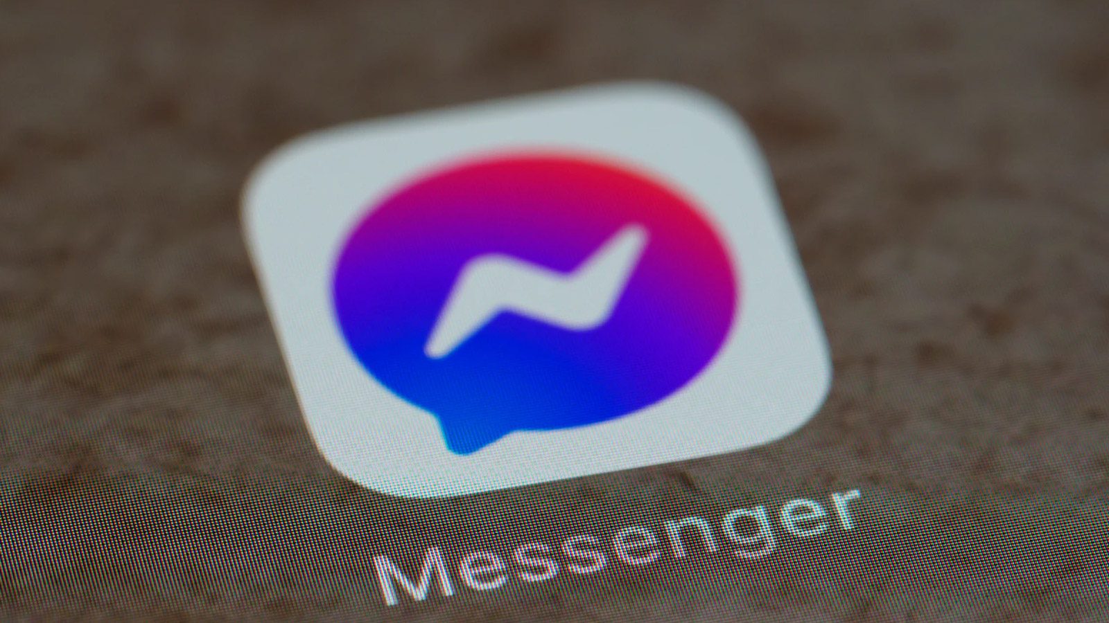 FB добавил новые темы для чата и платежи в Messenger