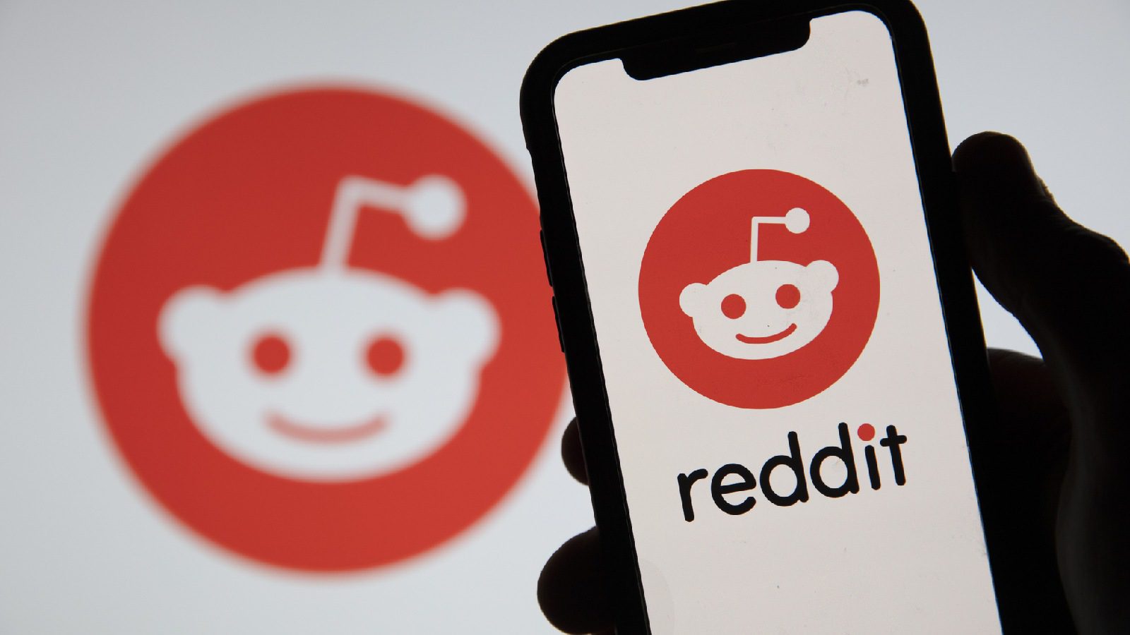 Reddit планирует добавить вкладку поиска по комментариям в мобильную версию