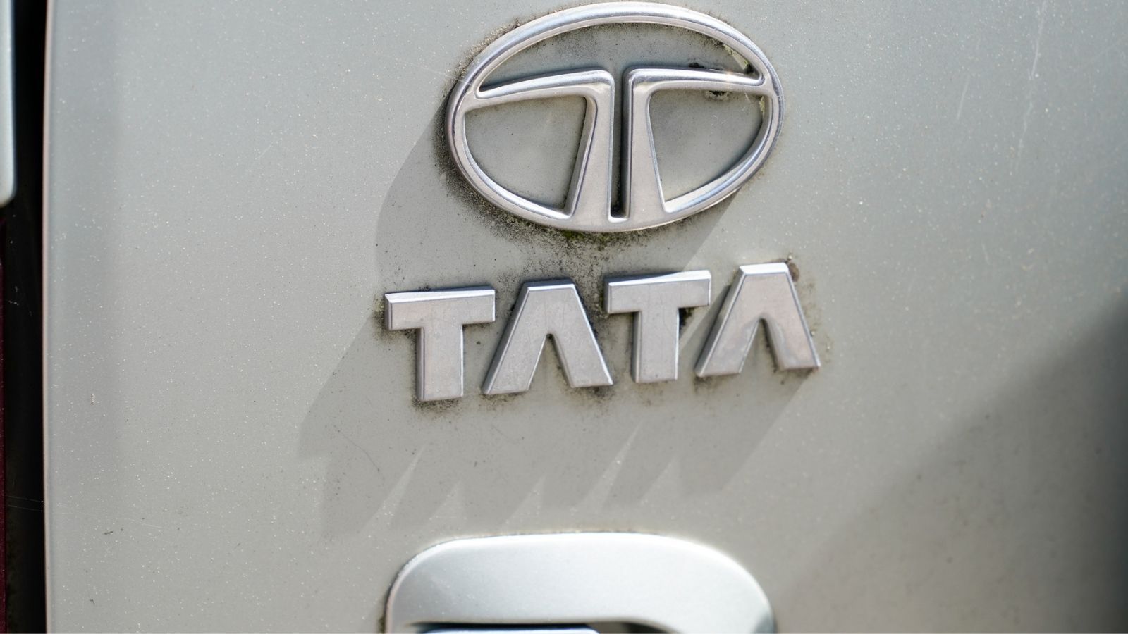 Tata Motors выпустила 10 тысяч единиц нового Safari