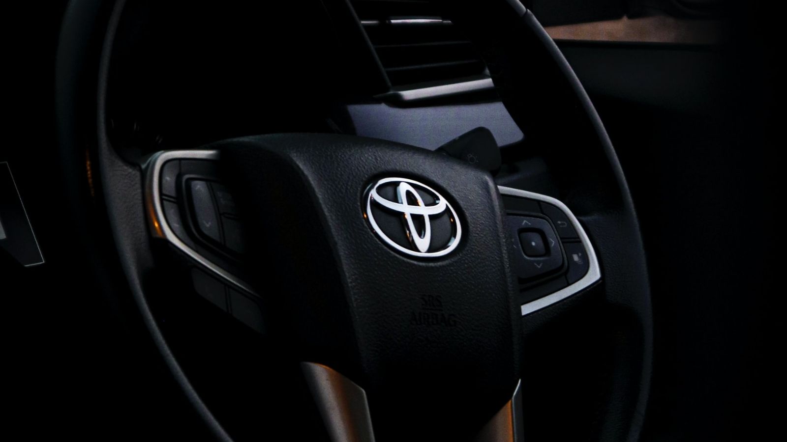 Toyota столкнулась с «российской» кибератакой и возобновит операции со среды