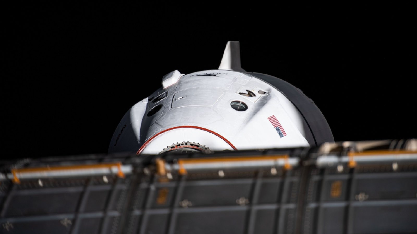 Астронавты SpaceX Crew-3 покидают космическую станцию ​​и отправляются на Землю