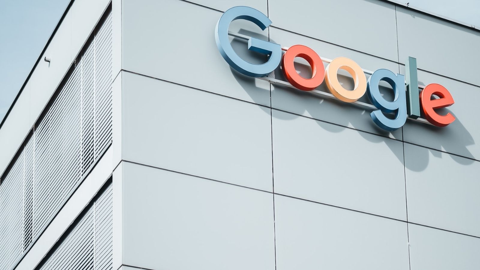 Флагман Google Pixel 7-й серии smartphones возможно скоро запустят