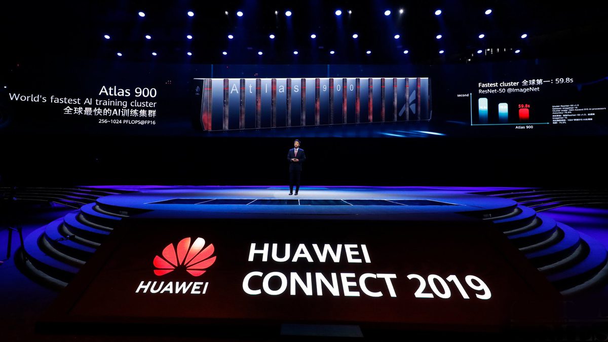 Huawei выпускает Atlas 900, самый быстрый в мире кластер обучения искусственному интеллекту