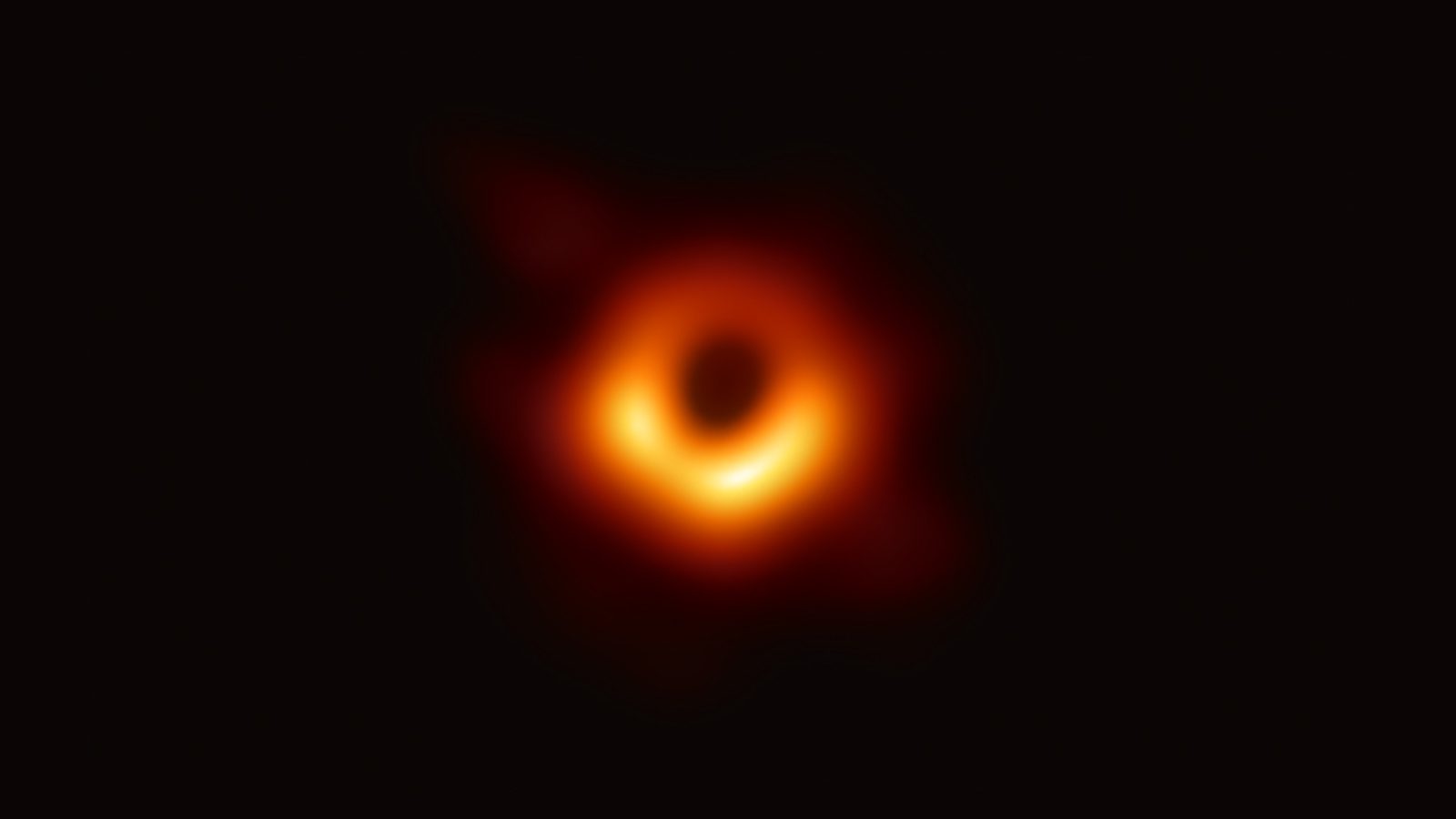 Первое изображение черной дыры: самая загадочная вещь во Вселенной