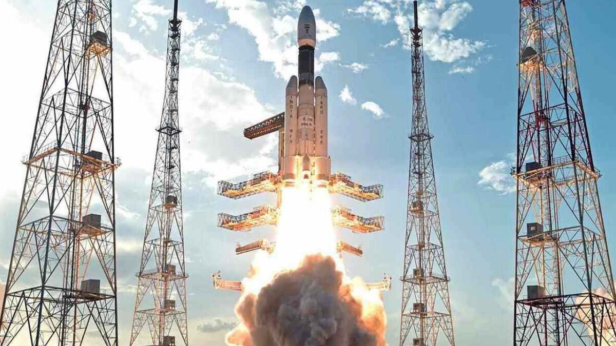«Чандраян-2» принесет пользу Индии в стратегическом продвижении;  Расширить знания о космосе и спутниках...