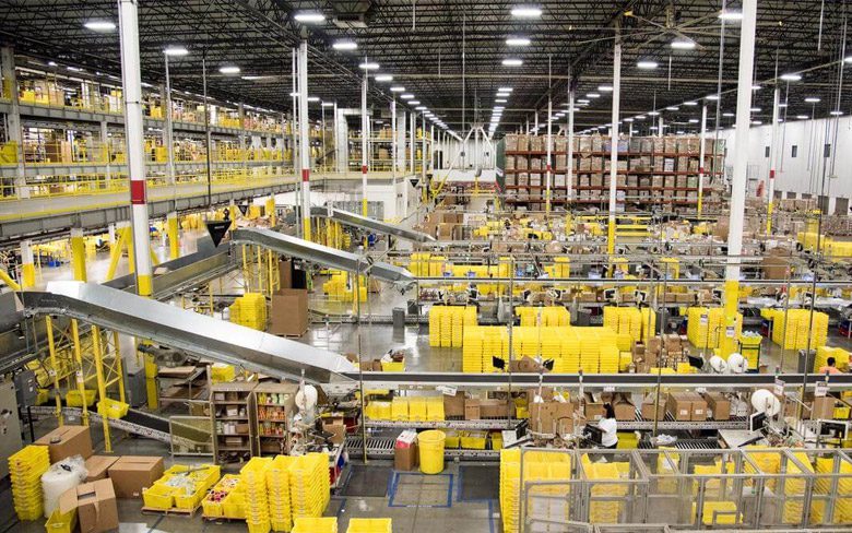 Amazon инвестировать в фирму складской робототехники Balyo за ее технологию беспилотных вилочных погрузчиков...